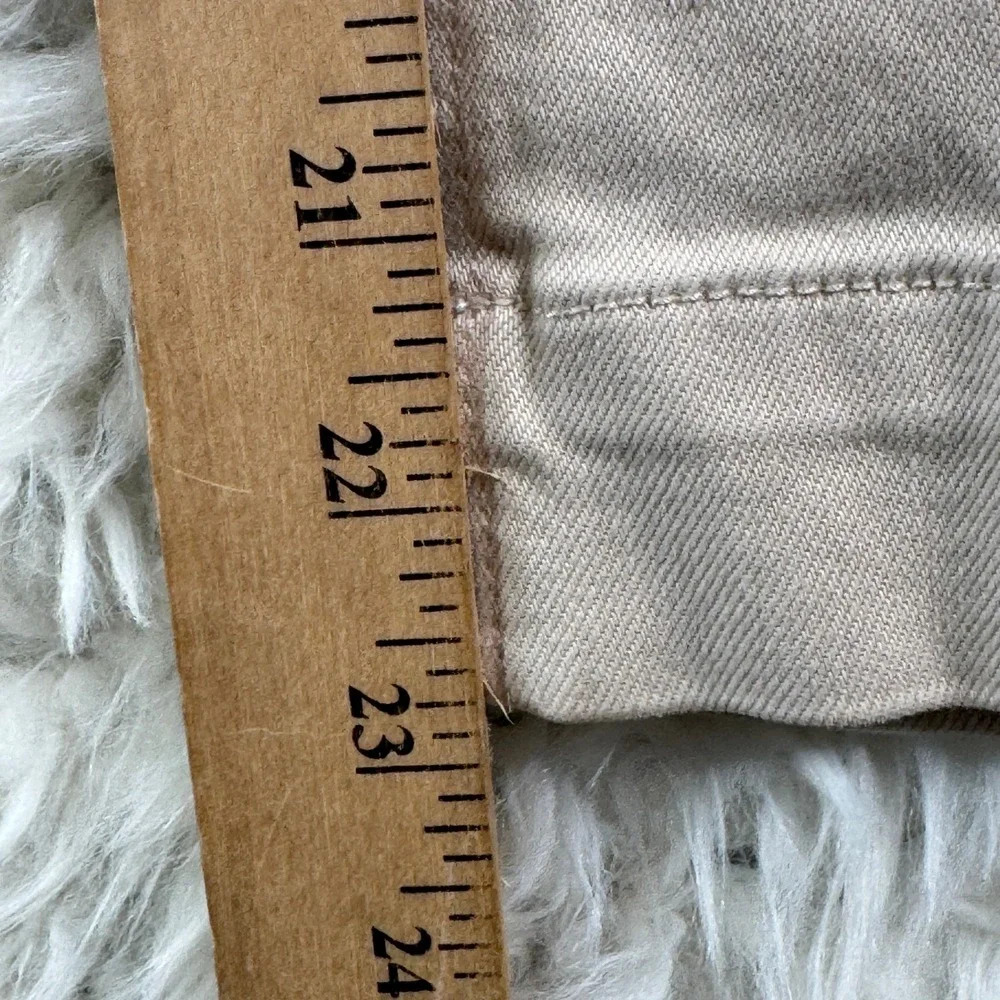 Everlane The‎ Straight Leg Crop Short Beige Womens Size 0 Classic Minimalist